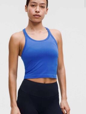 Swiftly Tech Cropped
Racerback Tank Top 2.0